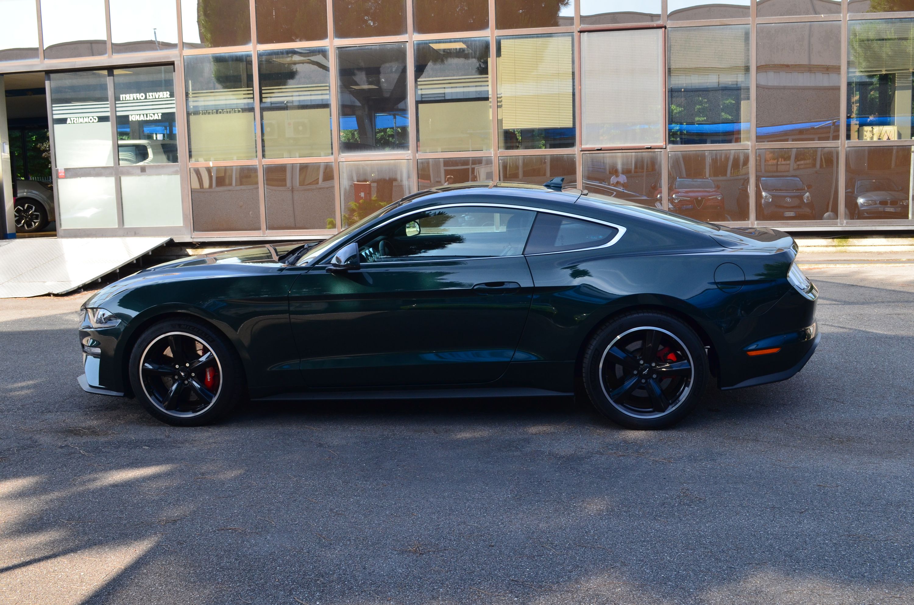 Ford Mustang Fastback 5.0 ti-vct V8 Bullit GT 460cv 2020 — foto 3