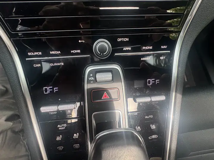 Porsche Panamera Sport Turismo 2.9 4 e-hybrid Platinum Edition auto 2022 — foto 11