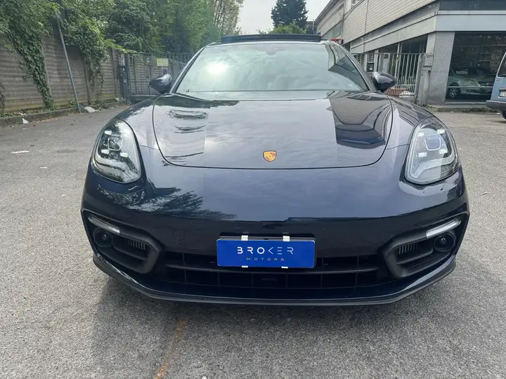Porsche Panamera Sport Turismo 2.9 4 e-hybrid Platinum Edition auto 2022 — foto 2