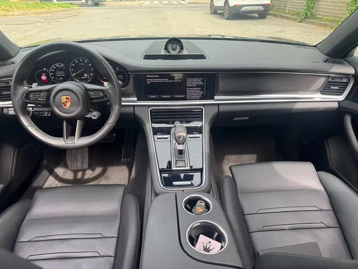 Porsche Panamera Sport Turismo 2.9 4 e-hybrid Platinum Edition auto 2022 — foto 9