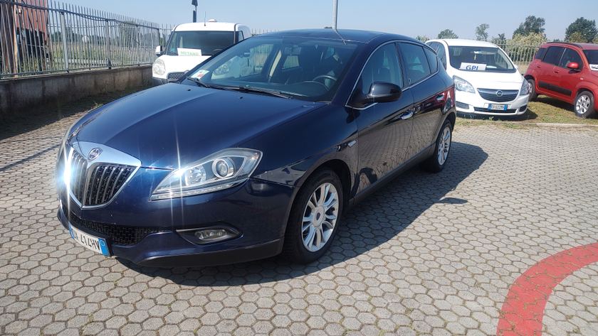 Lancia Delta 1.6 mjt Platino 120cv dpf 2009