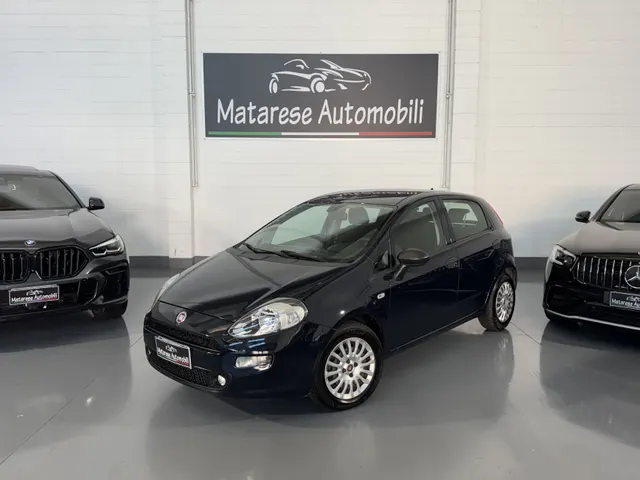 Fiat Punto mjt 5p 1.3cc 95cv Bluetooth+Clima OK Neopatentati