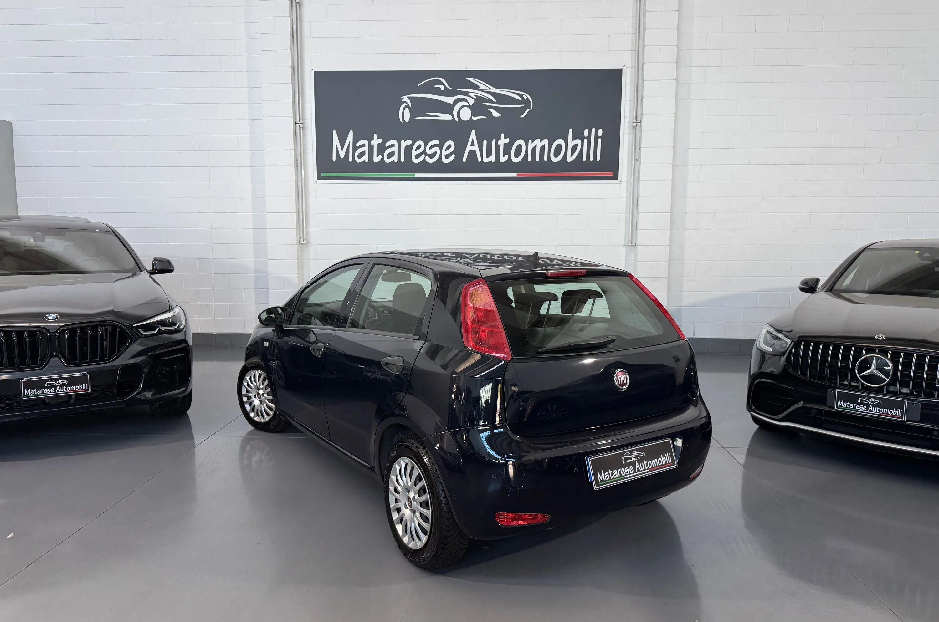 Fiat Punto mjt 5p 1.3cc 95cv Bluetooth+Clima OK Neopatentati 2018 — foto 3