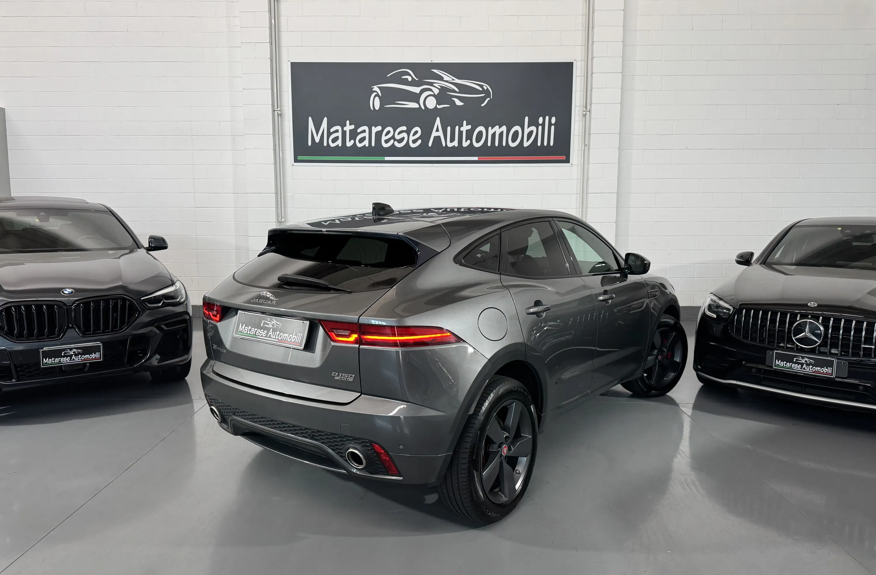 Jaguar E-Pace Chequered Flag D150 AWD 2.0cc 150cv Auto CarPlay 2020 — foto 7