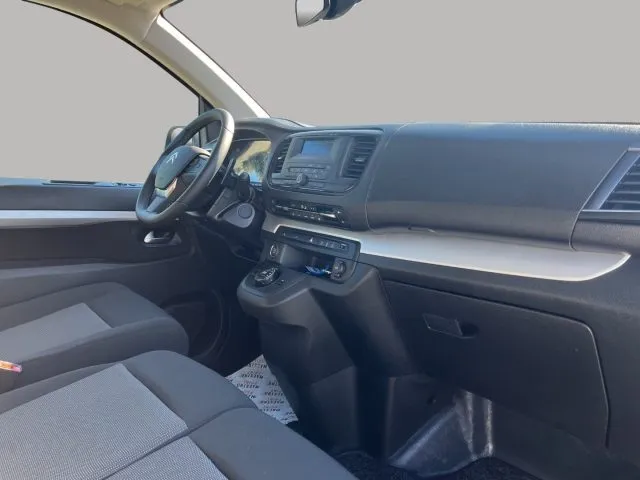 CITROEN Jumpy 2.0 M CLUB KM ZERO AUTOMATICO DOPPIA PORTA 2023 — foto 9
