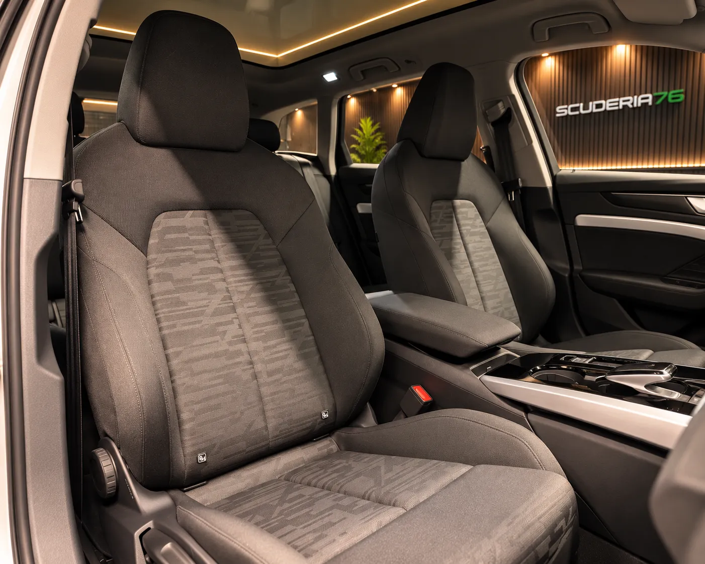 Audi A6 Avant 2.0 tdi mhev + Business Advanced quattro 204cv s-tronic 2026 — foto 11