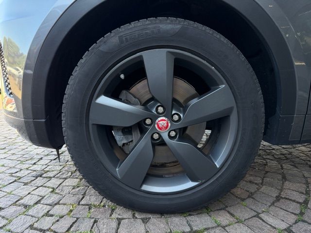 Jaguar E-Pace 2.0 i4 R-Dynamic awd 249cv auto my19 2018 — foto 8