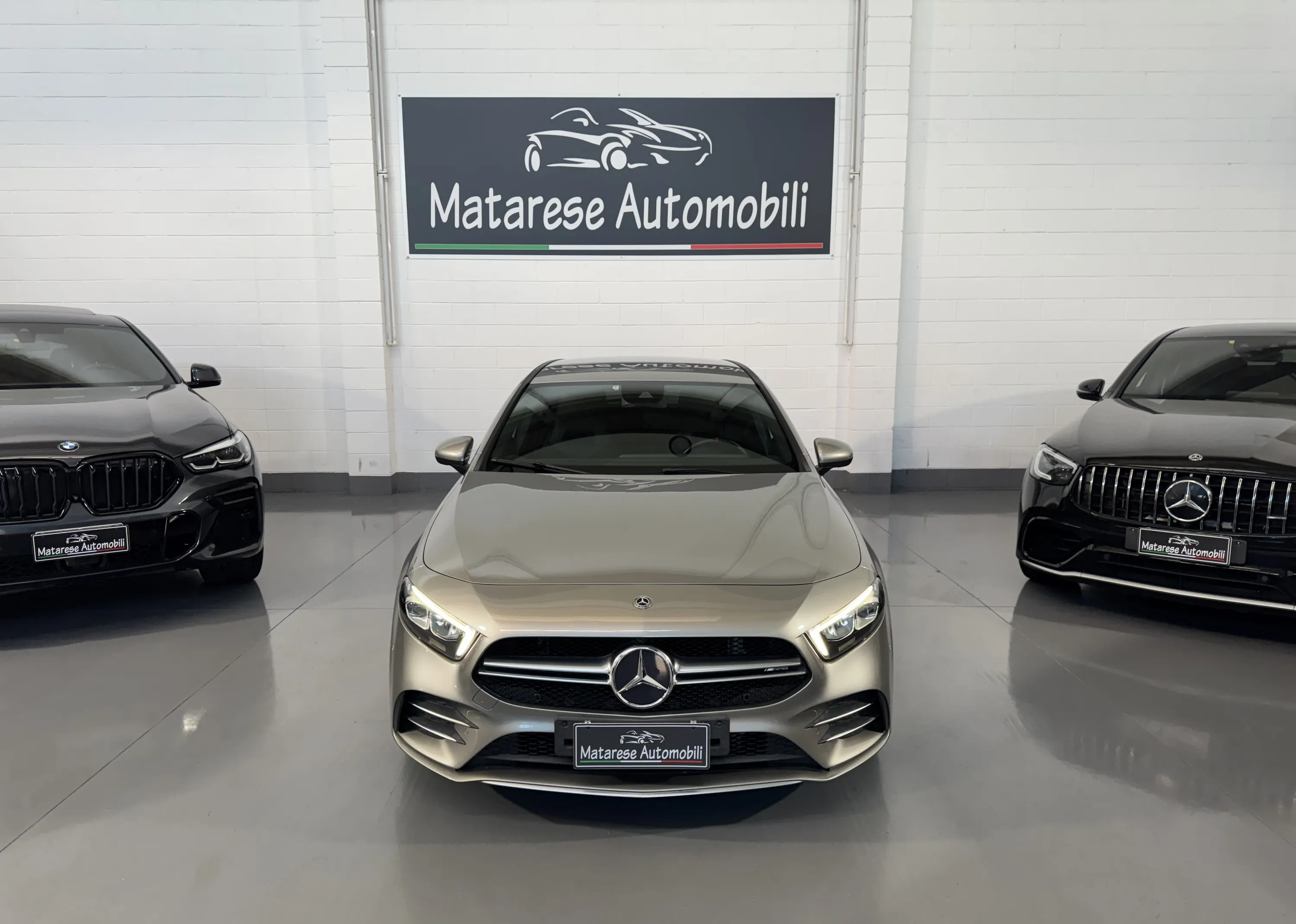Mercedes a35 AMG Turbo 4Matic 2.0cc 306cv CarPlay Ambient Light Finanziabile 2019 — foto 2