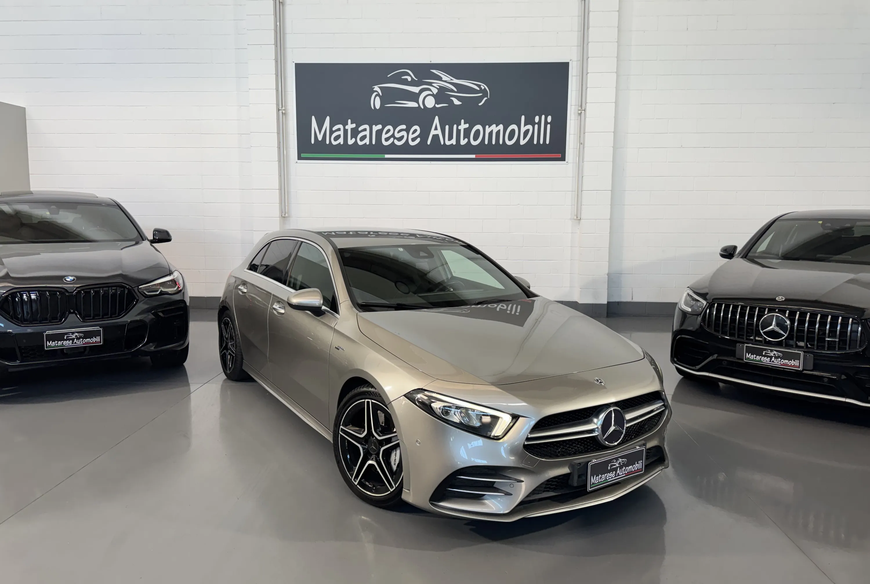 Mercedes a35 AMG Turbo 4Matic 2.0cc 306cv CarPlay Ambient Light Finanziabile 2019 — foto 4