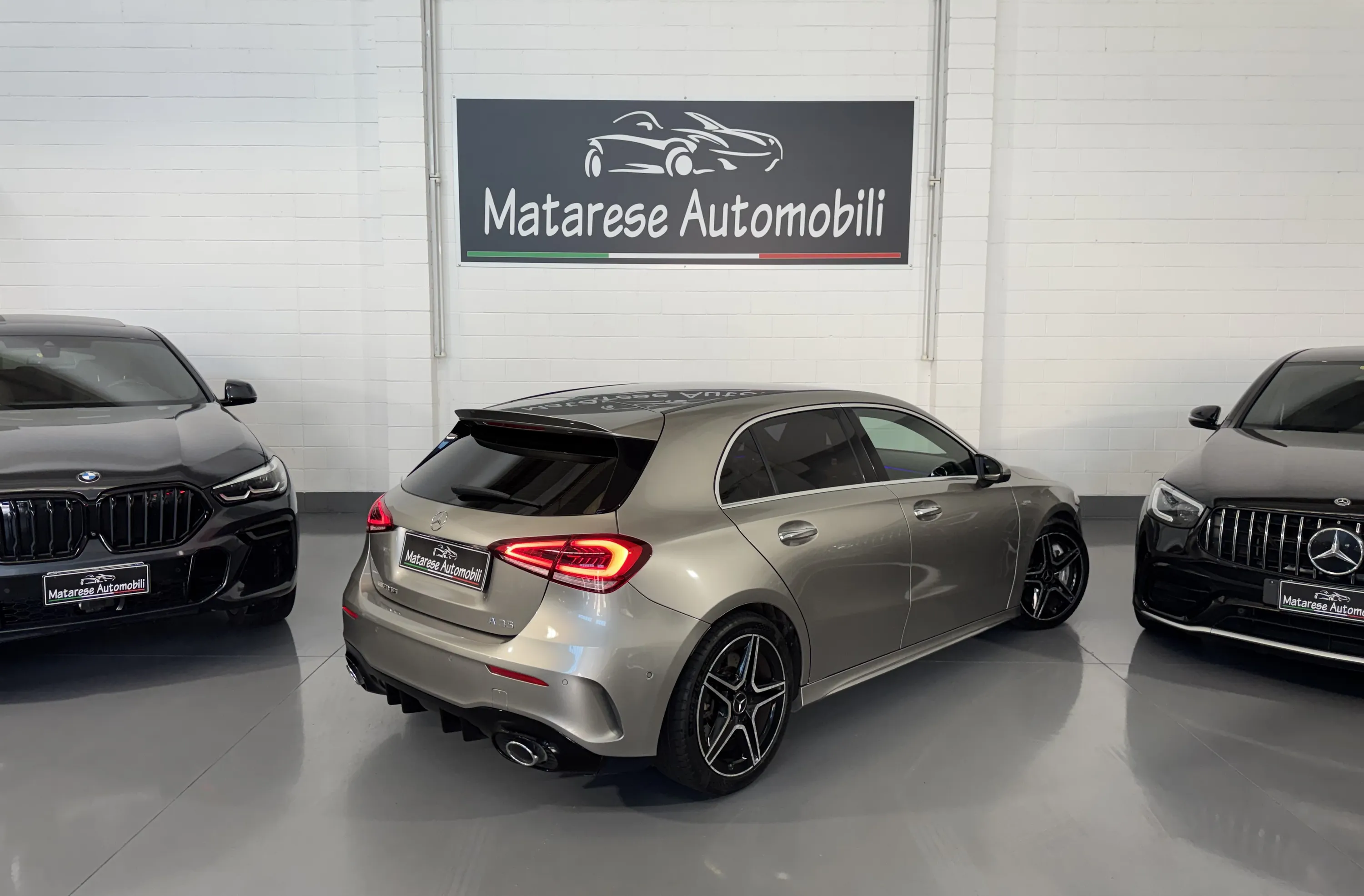 Mercedes a35 AMG Turbo 4Matic 2.0cc 306cv CarPlay Ambient Light Finanziabile 2019 — foto 7