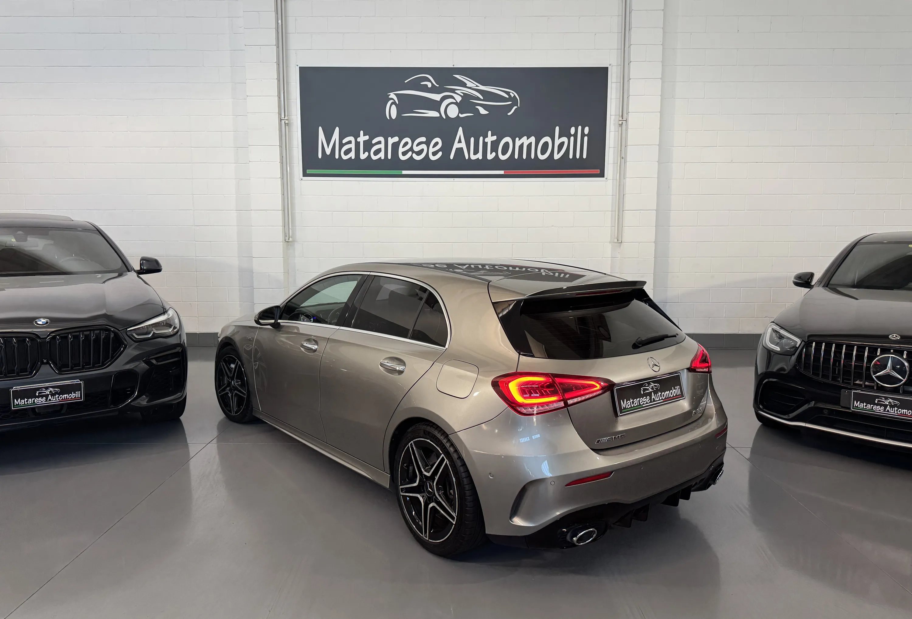 Mercedes a35 AMG Turbo 4Matic 2.0cc 306cv CarPlay Ambient Light Finanziabile 2019 — foto 3