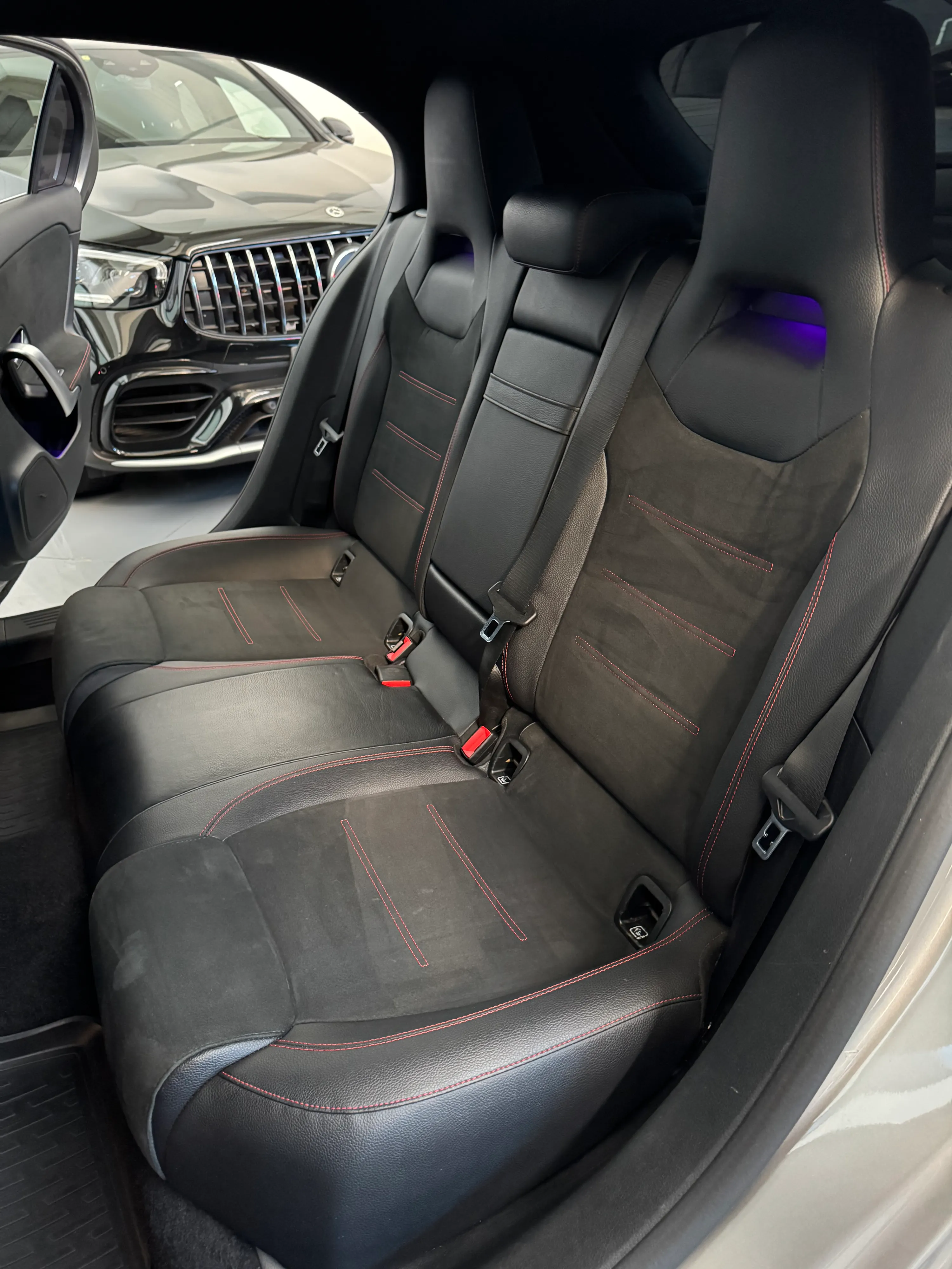 Mercedes a35 AMG Turbo 4Matic 2.0cc 306cv CarPlay Ambient Light Finanziabile 2019 — foto 11