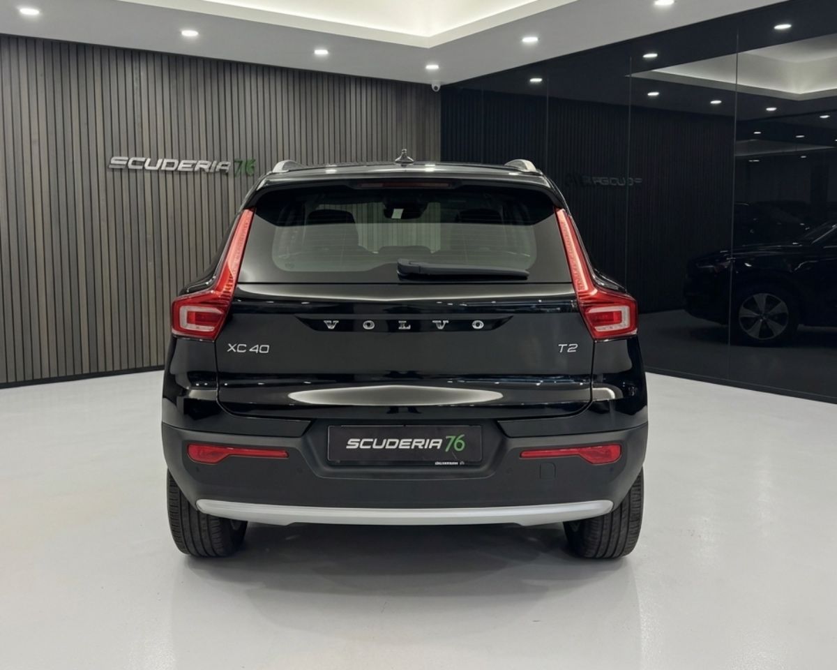 Volvo XC40 1.5 t2 Core auto 2023 — foto 4