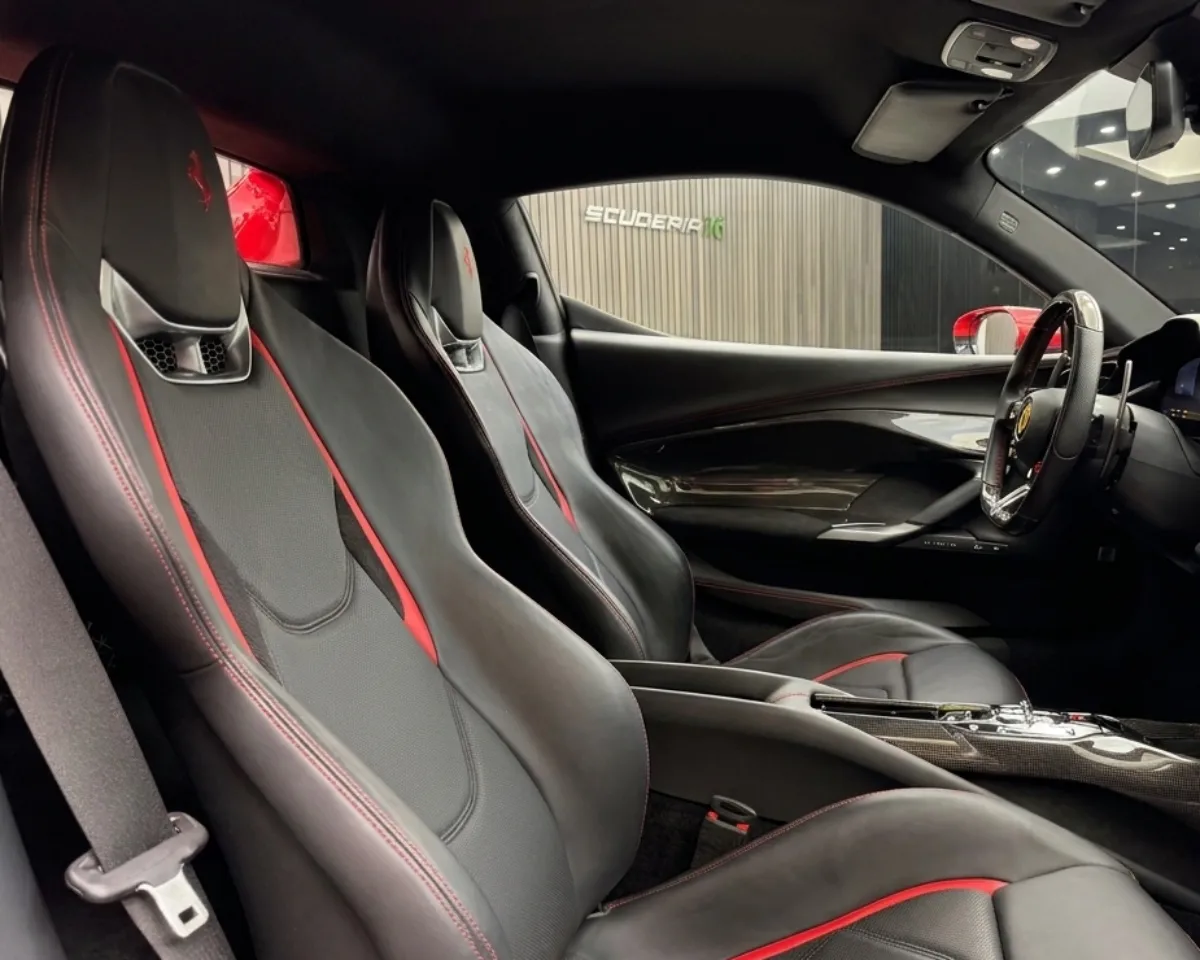 Ferrari 296 GTB 3.0 2024 — foto 8