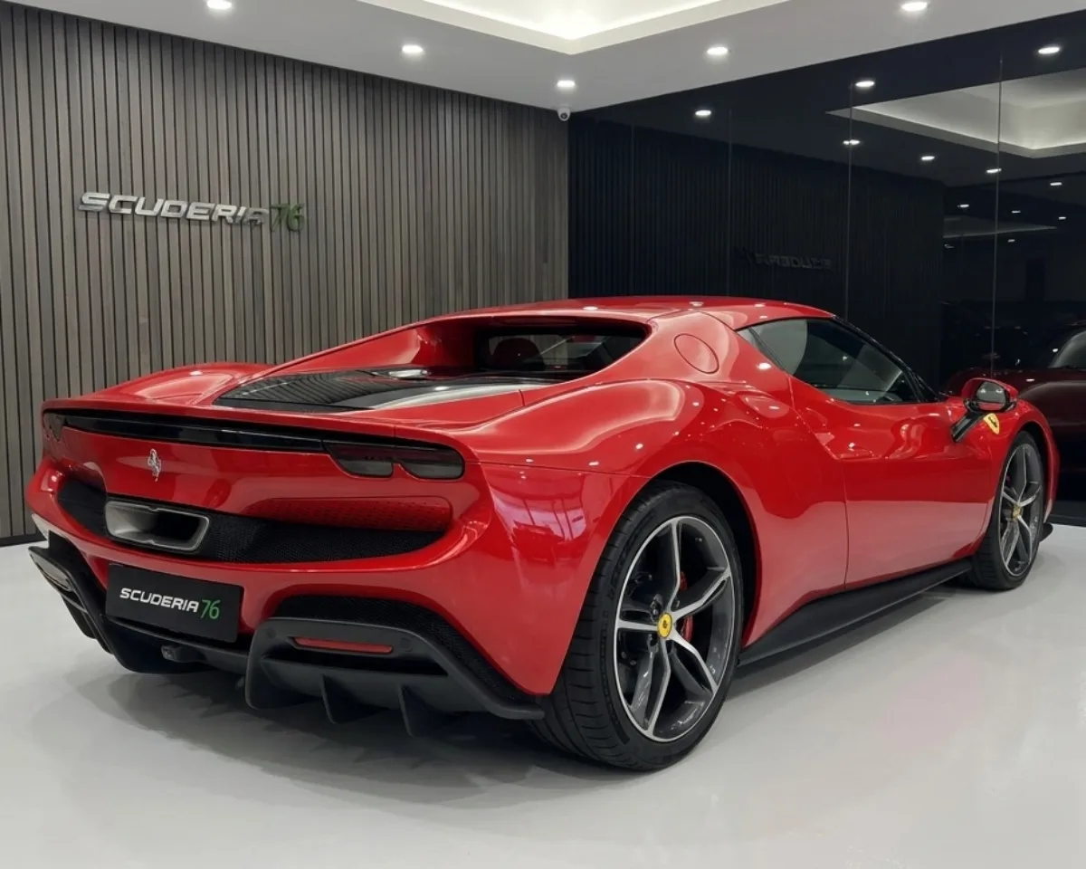 Ferrari 296 GTB 3.0 2024 — foto 4
