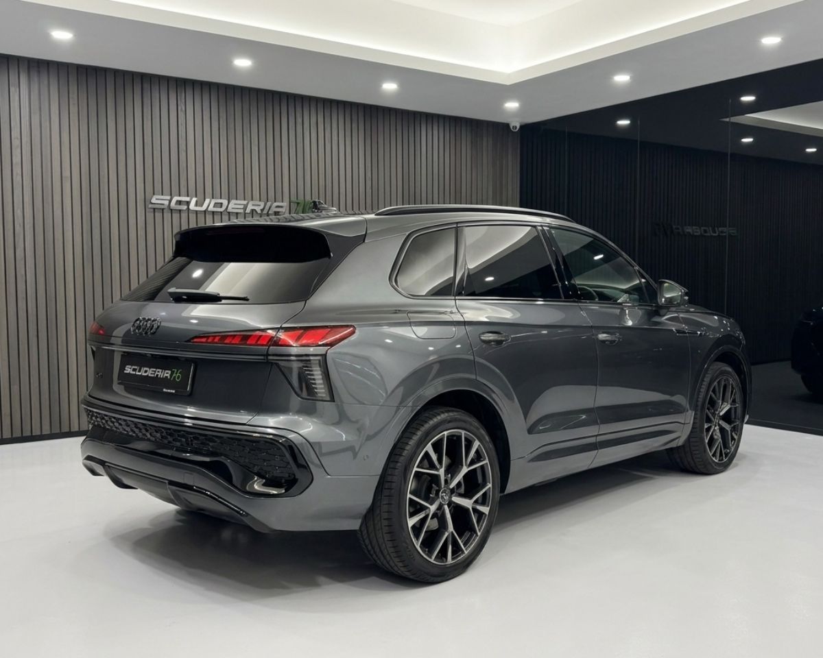 Audi Q3 1.5 tfsi mhev S line edition 150cv s-tronic 2026 — foto 2