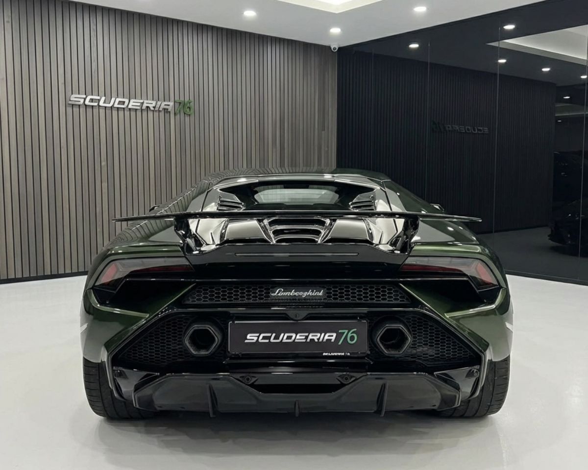 Lamborghini Huracan Coupe 5.2 Tecnica 640cv rwd 2024 — foto 2