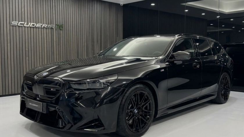 BMW M5 Touring 727cv auto 2025