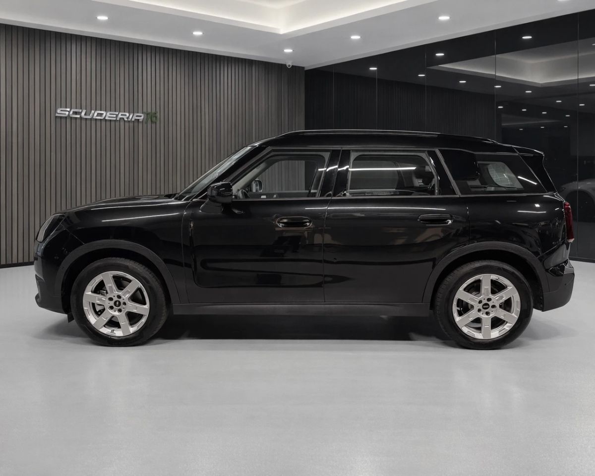 Mini Mini Countryman 1.5 48V C Classic auto 2025 — foto 5