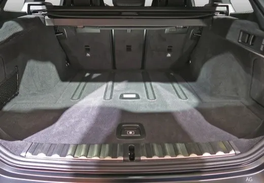 BMW Serie 3 G21 2022 Touring 330e auto — foto 10