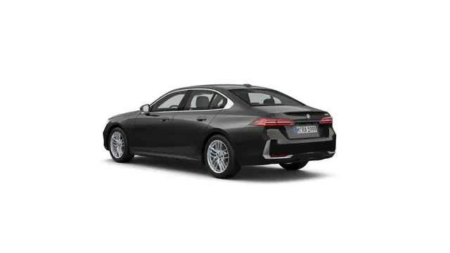 BMW Serie 5 G60 Berlina i5 edrive40 — foto 4