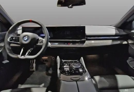 BMW Serie 5 G60 Berlina i5 edrive40 — foto 9