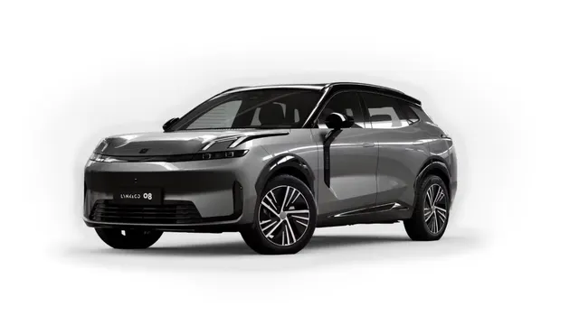 Lynk & Co 08 1.5 phev Core auto — foto 1
