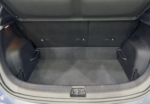 Byd Dolphin 2025 60,4 kWh Design — foto 10