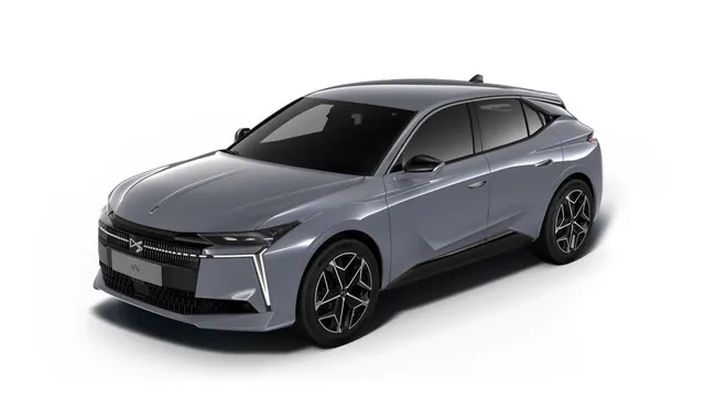 DS N 4 N4 1.5 bluehdi Pallas 130cv auto — foto 1
