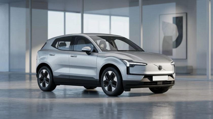 Volvo EX30 P5 electric Core rwd