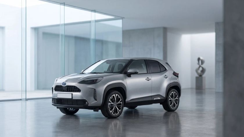 Toyota Yaris Cross 1.5h Active fwd 115cv e-cvt