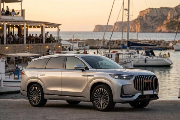 Jaecoo Jaecoo 8 SHS-P 1.5 tgdi phev Exclusive awd auto