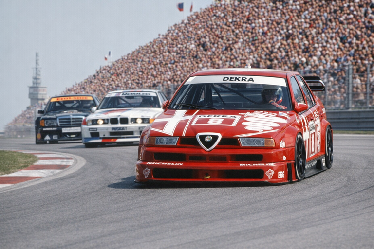 Il trionfo dell'Alfa Romeo nel DTM: quando gli italiani dominarono i tedeschi