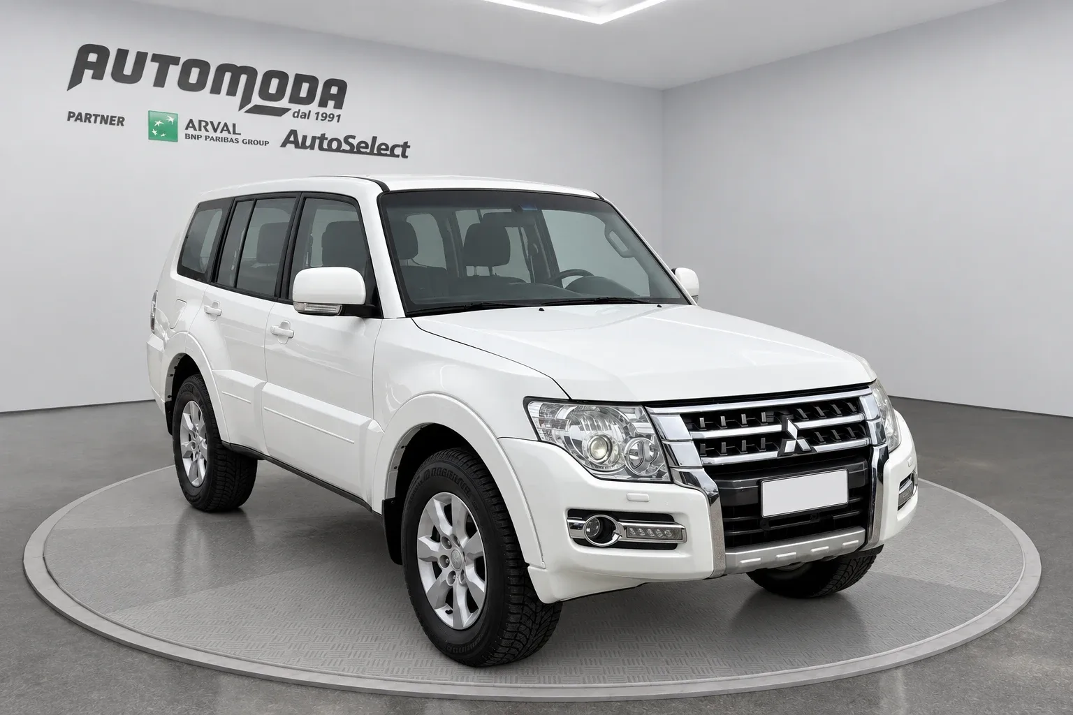 Mitsubishi Pajero 3.2 5p. 7 POSTI - GANCIO 2016 — foto 3
