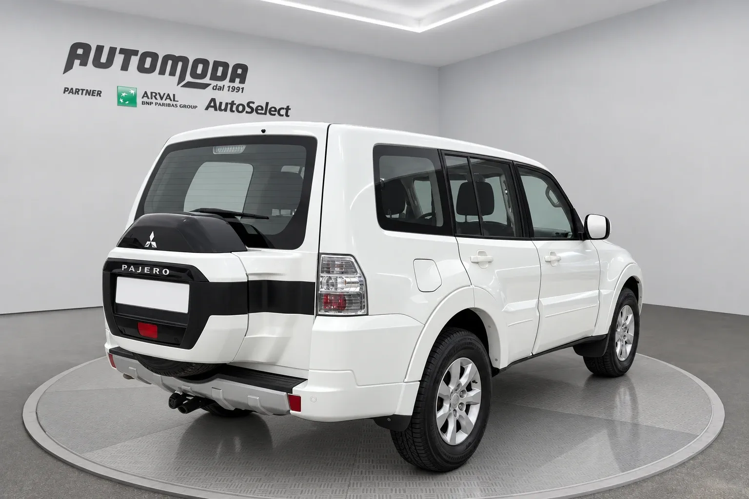Mitsubishi Pajero 3.2 5p. 7 POSTI - GANCIO 2016 — foto 4