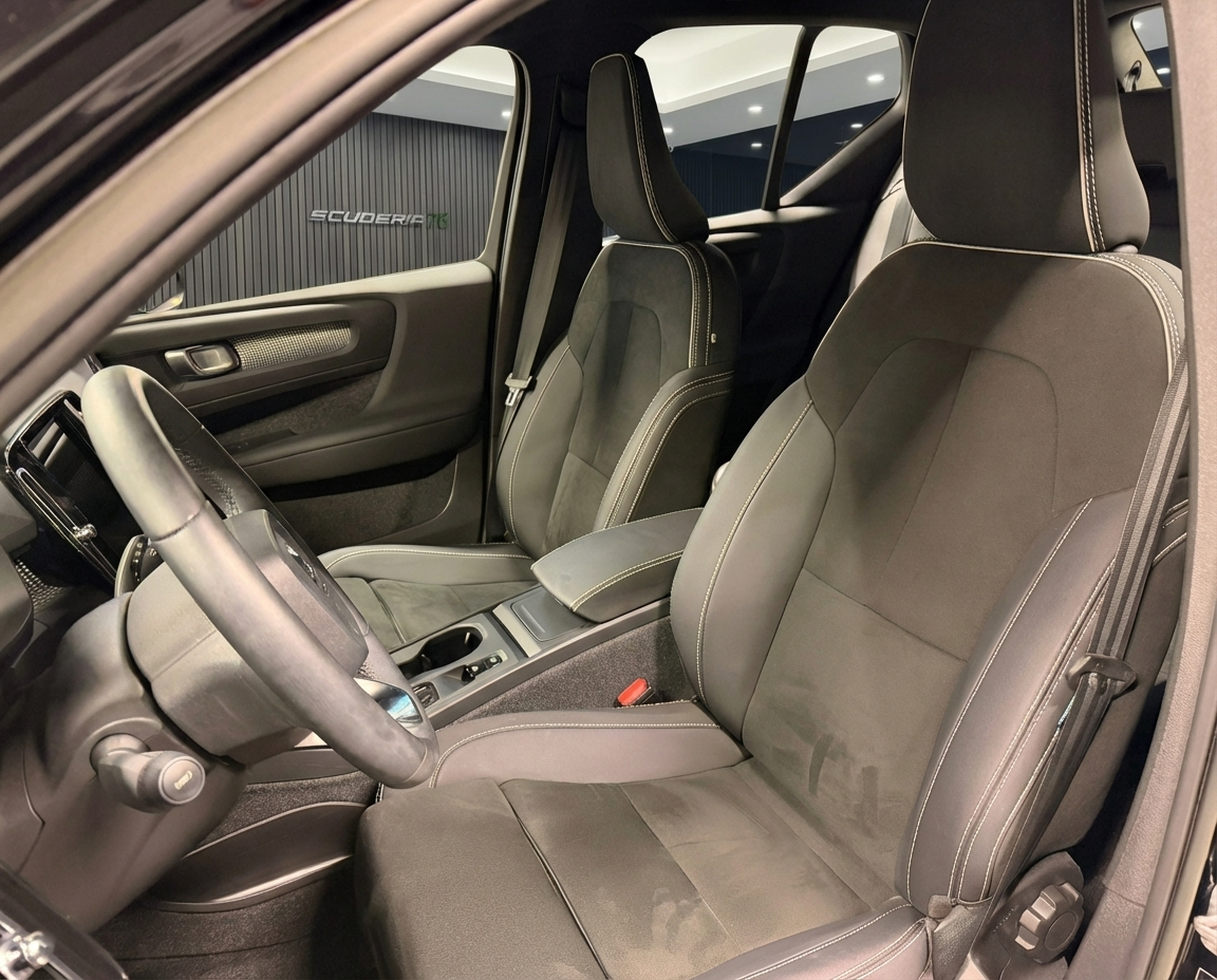 Volvo XC40 1.5 t2 Core auto 2023 — foto 7