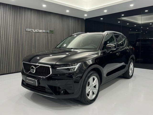 Volvo XC40 2023