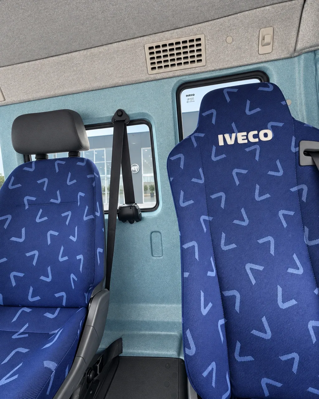 Iveco trakker AD 190 T36W E5 2009 — foto 13