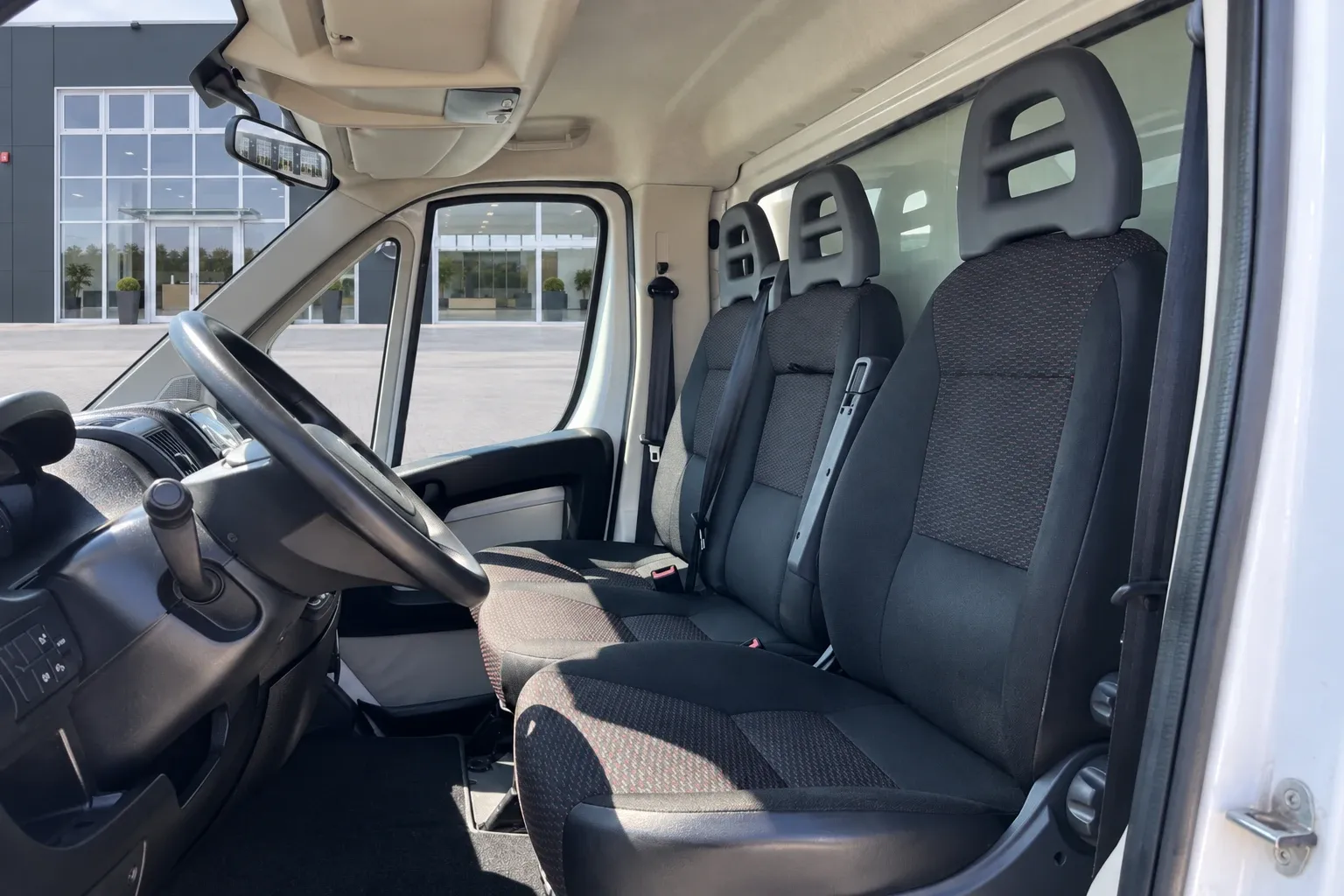Peugeot Boxer 2.0BlueHDi 160CV BOX ALLUMINIO L4 2018 — foto 7