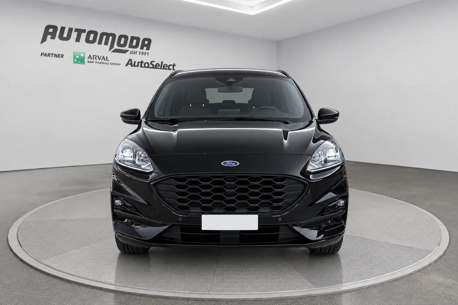 Ford Kuga 2.0 120CV 2WD ST-Line Auto 2023 — foto 2