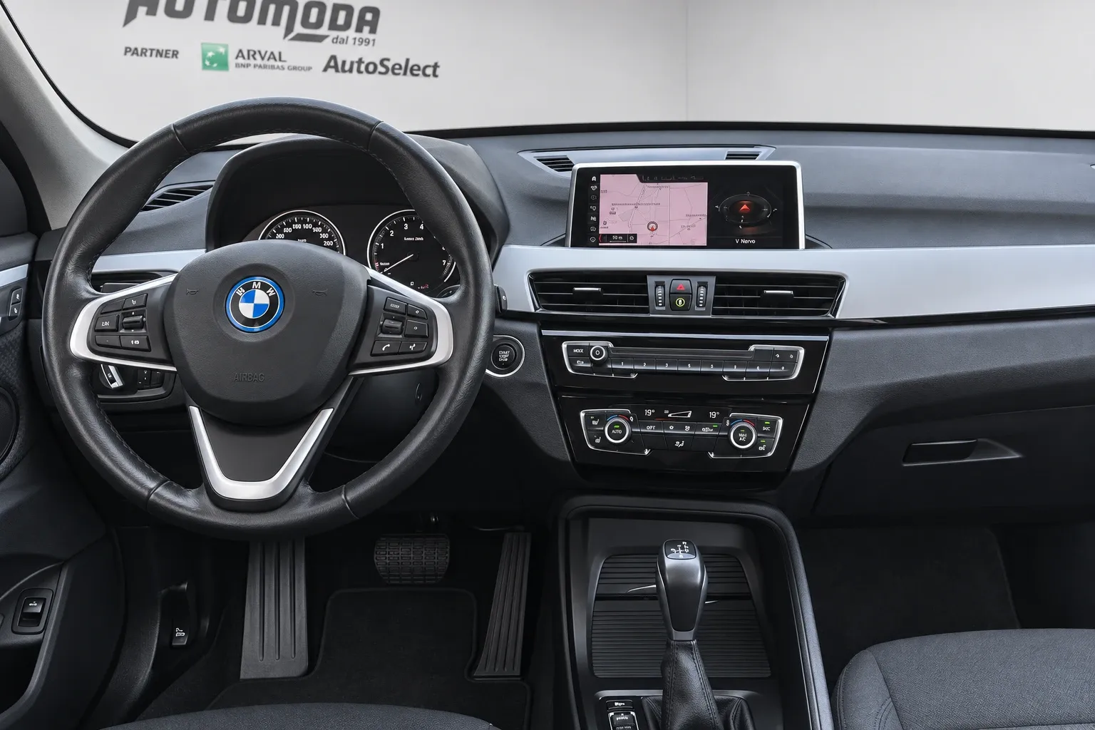 BMW X1 xdrive25e Business Advantage auto 2022 — foto 7