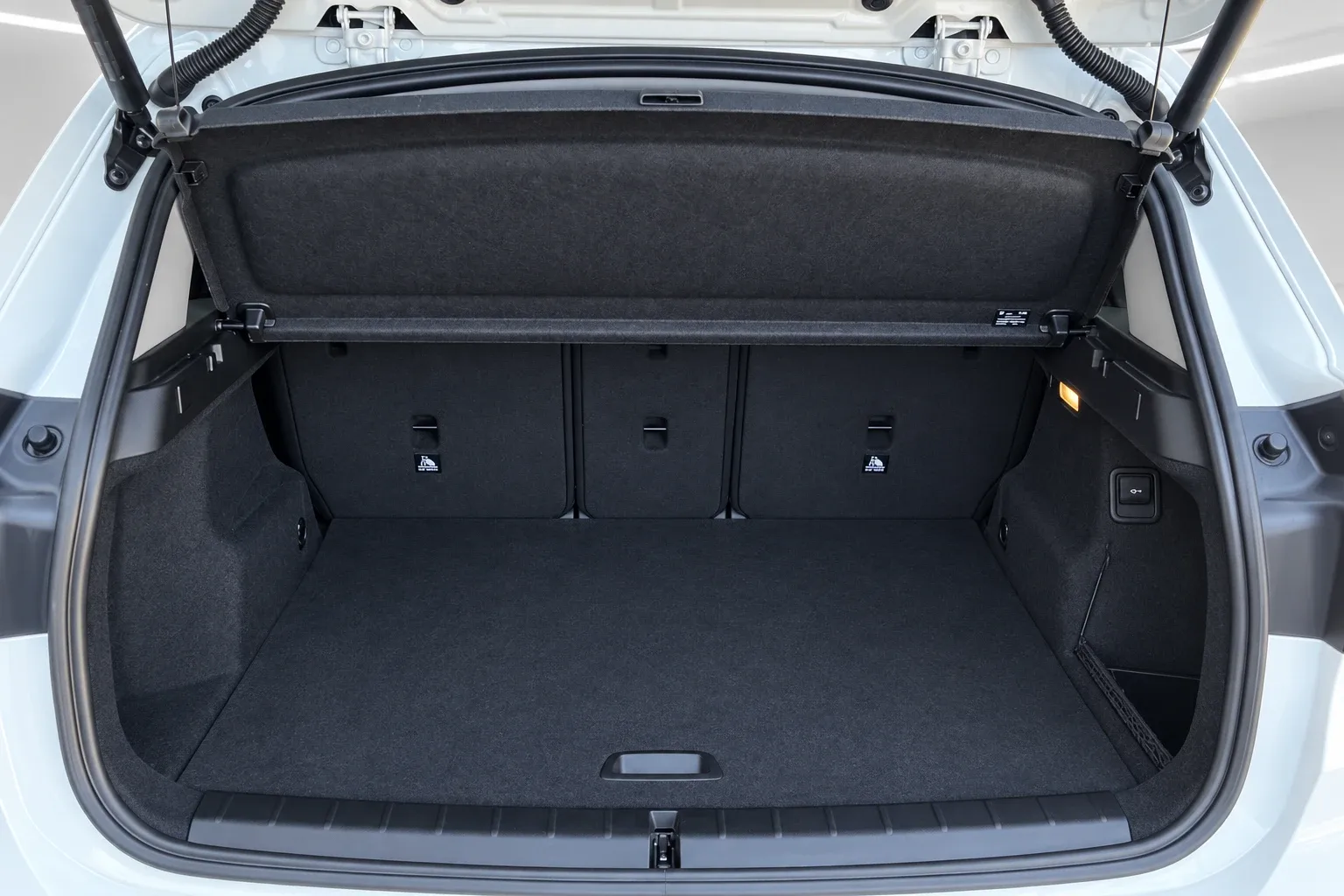 BMW X1 xdrive25e Business Advantage auto 2022 — foto 15