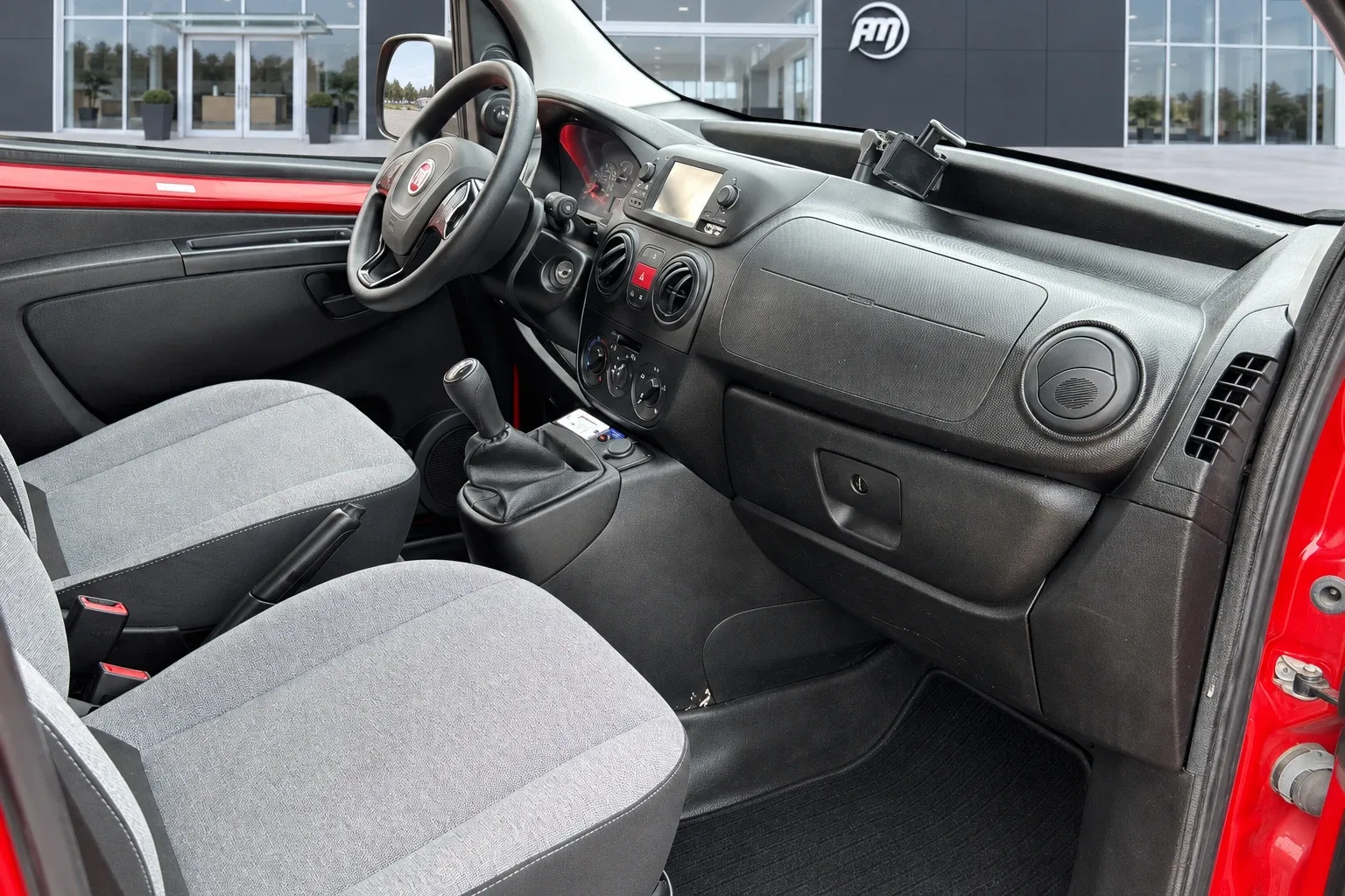 Fiat Fiorino 1.3 MJT Adventure 2017 — foto 8