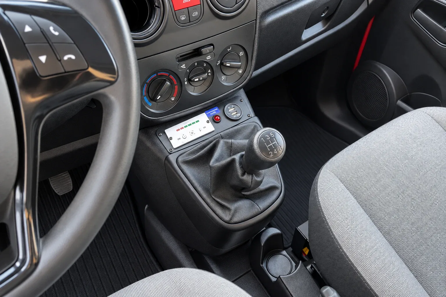 Fiat Fiorino ADVENTURE ALLESTITO 1.3MTJ 2017 — foto 11