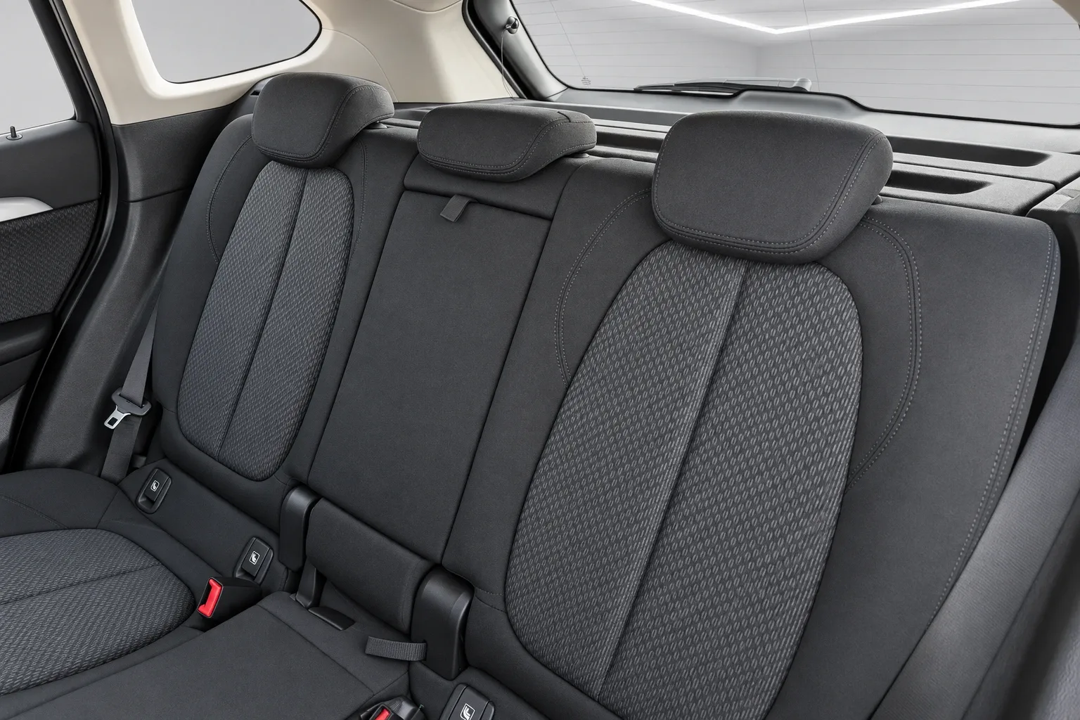 BMW X1 xDrive25e Advantage Auto 2022 — foto 14