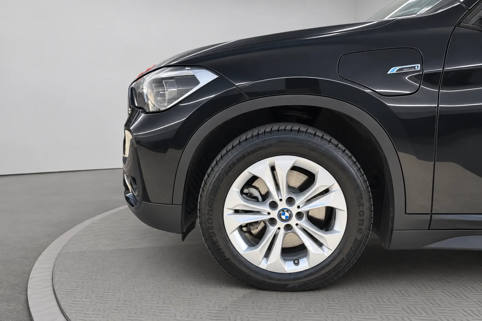 BMW X1 xDrive25e Advantage Auto 2022 — foto 17