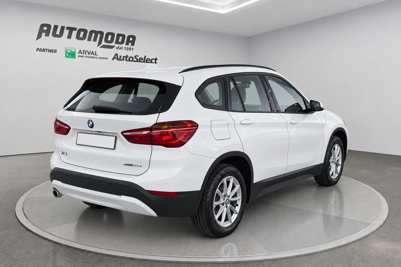 BMW X1 sdrive16d 2022 — foto 3
