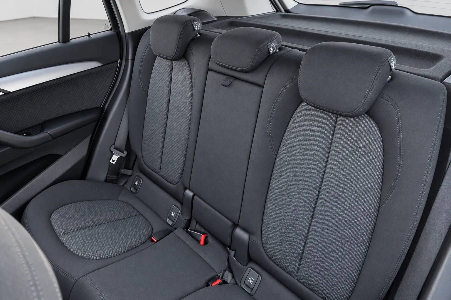 BMW X1 sdrive16d 2022 — foto 11