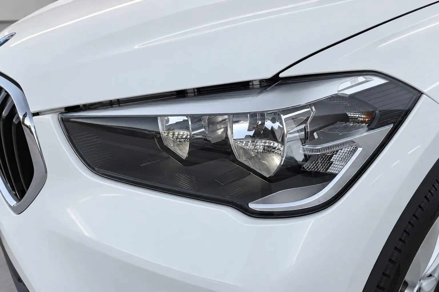 BMW X1 sdrive16d 2022 — foto 13