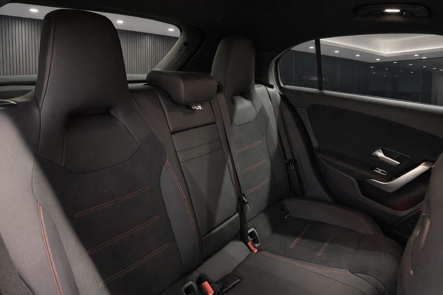 Mercedes A 250 e phev AMG Line Premium auto 2023 — foto 11